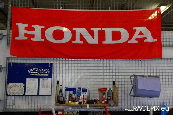 VLN-Test 15-03-2008 01 Fahrerlager  115