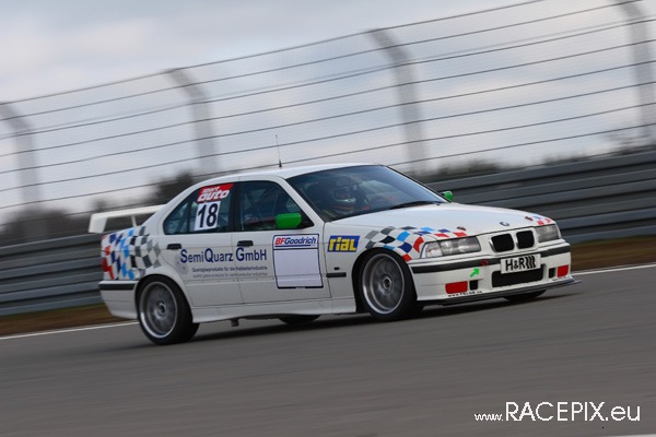 VLN-Test 15-03-2008 02 Mercedes-Arena 001