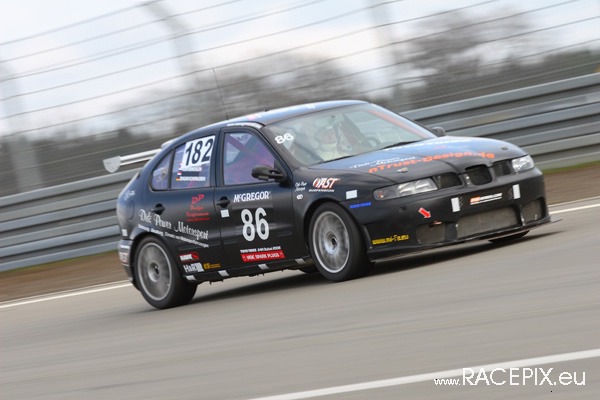 VLN-Test 15-03-2008 02 Mercedes-Arena 011