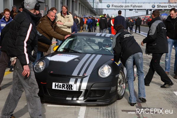 VLN-Test 15-03-2008 03 Fahrerlager 03