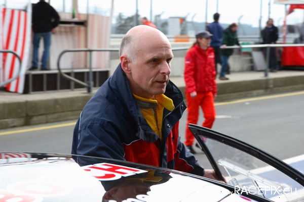 VLN-Test 15-03-2008 03 Fahrerlager 05