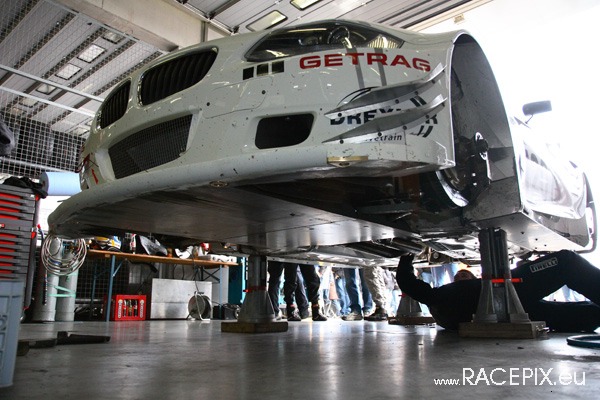 VLN-Test 15-03-2008 03 Fahrerlager 08