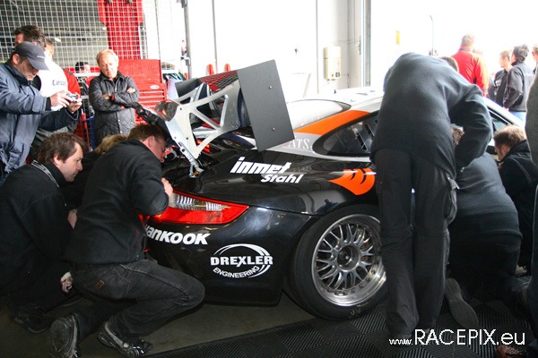 VLN-Test 15-03-2008 03 Fahrerlager 11