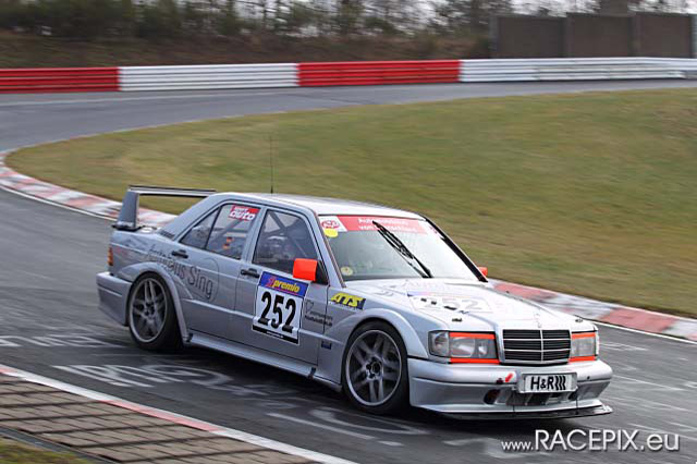 2010-03-27 VLN-01 0215