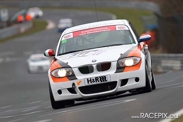 2010-03-27 VLN-01 0955