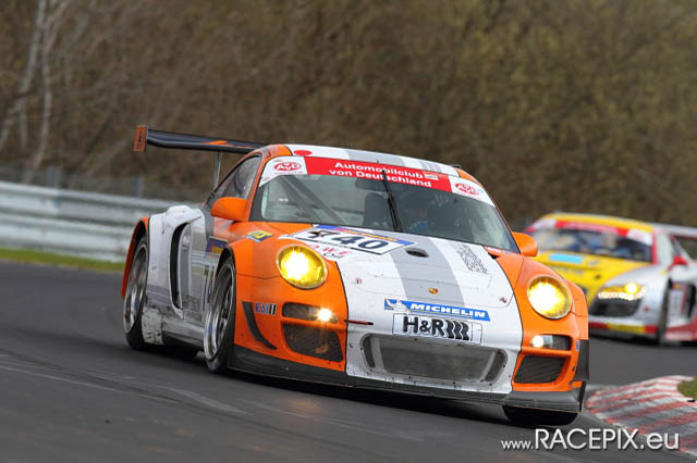 2010-04-10 VLN-02 2323