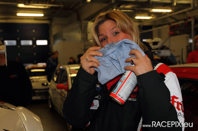 2010-04-09 VLN-02 0160