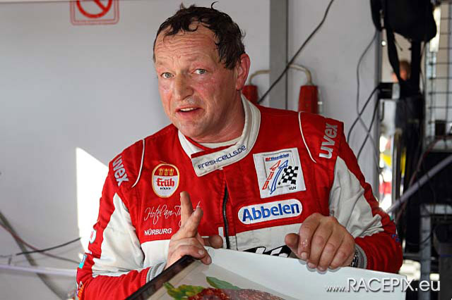 2010-04-24 VLN-03 0121