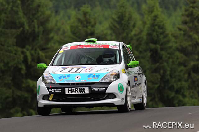 2010-06-12 VLN-04 0487