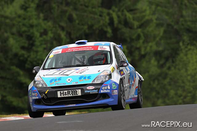 2010-06-12 VLN-04 0601