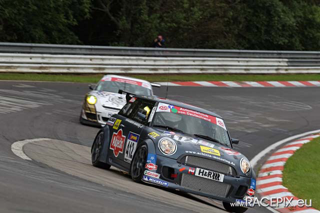 2010-06-12 VLN-04 1104