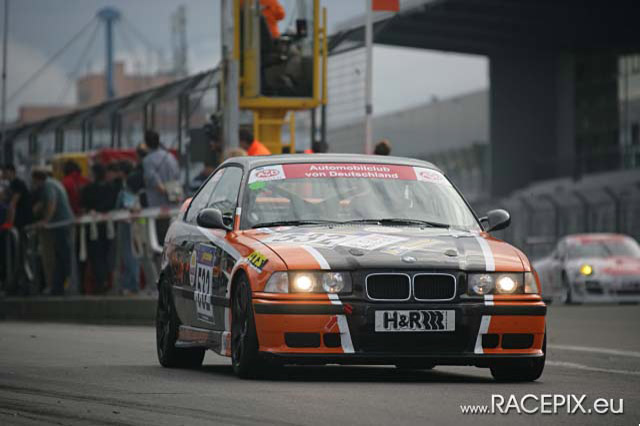 2010-07-17 VLN-06 0102