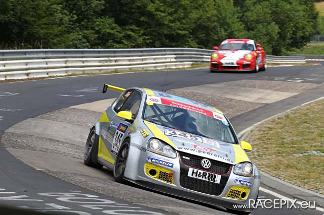 2010-07-17 VLN-06 0614