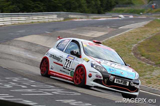 2010-07-17 VLN-06 0703