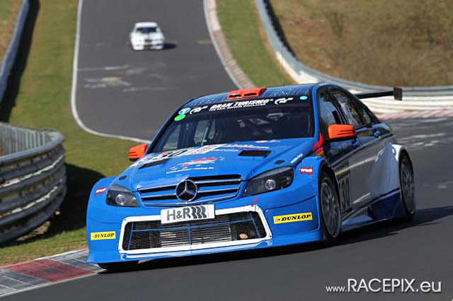 2011-04-02 VLN-01 1818