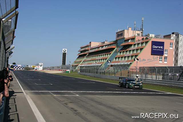 2011-04-02 VLN-01 3005