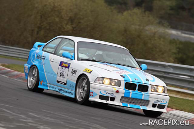 2011-04-01 VLN-01 0704 Fr