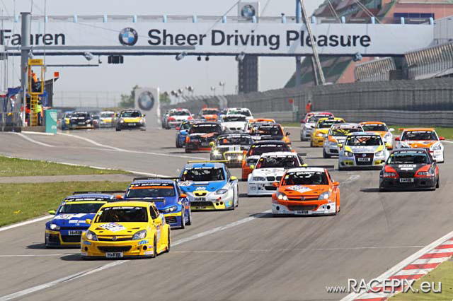 2011-04-30 VLN-02 0984 wwwRACEPIXeu