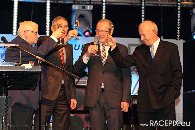 2011-12-10 VLN-Siegerehrung 0058 wwwRACEPIXeu
